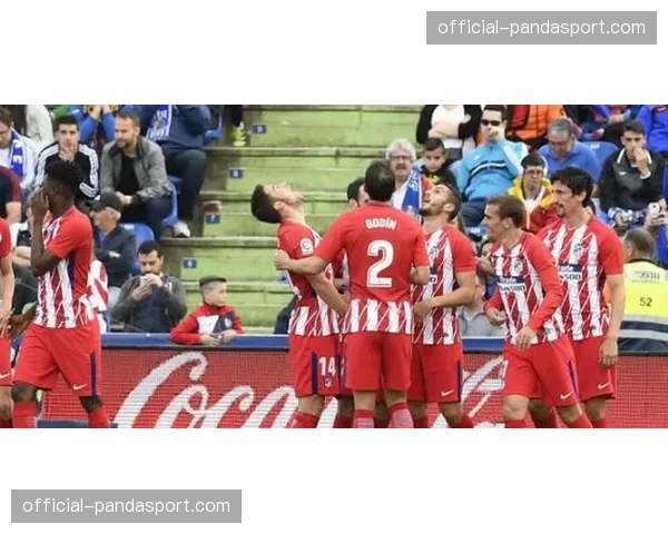 历史交锋:马竞近10次联赛主场对阵巴萨保持不败 历史交锋:马竞近10次联赛主场对阵巴萨保持不败