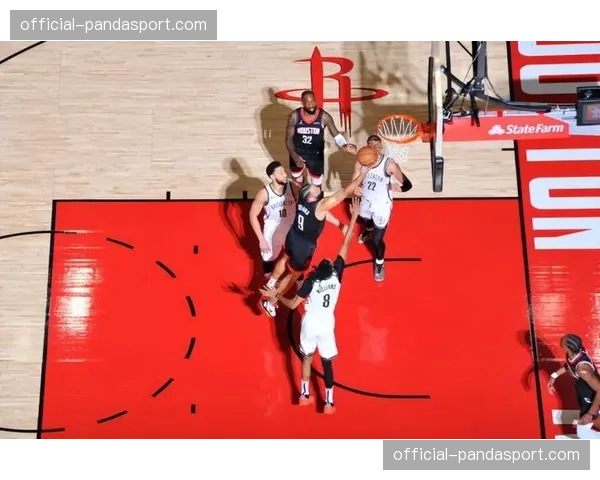 大桥连续出战638场常规赛，NBA生涯至今保持全勤